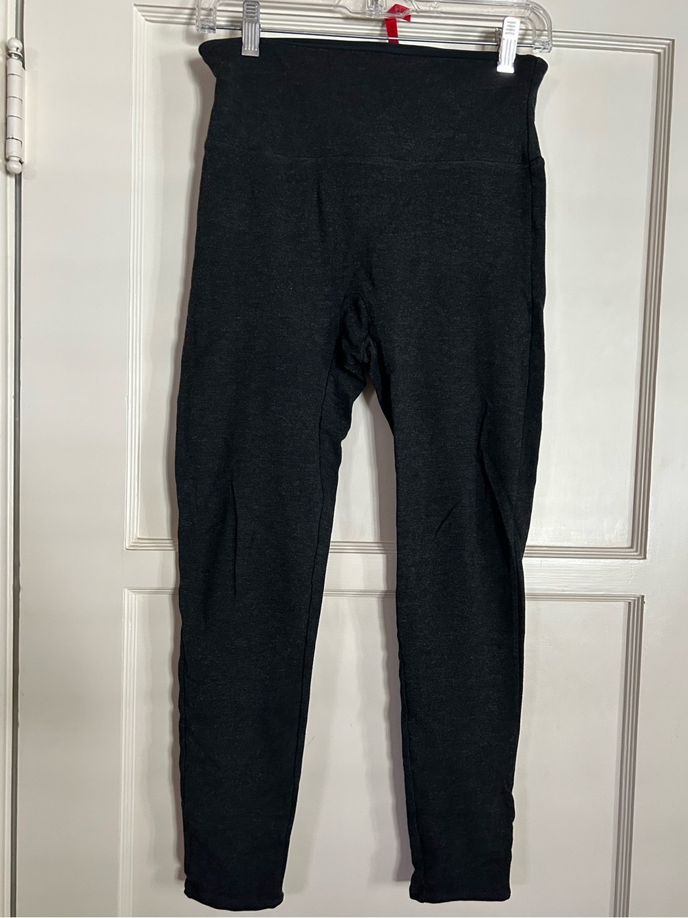 Medium Spanx charcoal grey leggings